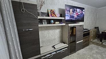 шкаф для телевизор: Гарнитур для зала, Б/у, Шкаф, Тумба под ТВ — 1