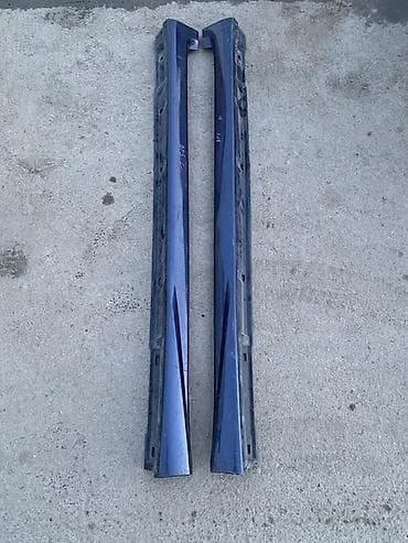 юто 705: Наружные накладки порогов Subaru, 2005 г., Б/у, Оригинал — 2