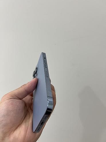 iphone 9: IPhone 13 Pro, Sierra Blue — 4