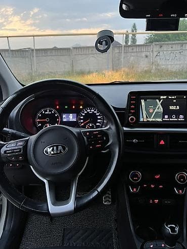 торпеда машины: Kia Morning: 2020 г., 1 л, Автомат, Хэтчбэк — 5