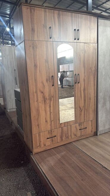 Кухонные шкафы: Шифоньеры — 14