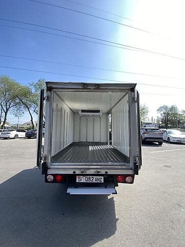 задний зеркало: Kia BONGO: 2019 г., Ручные, Дизель, Фургон — 5