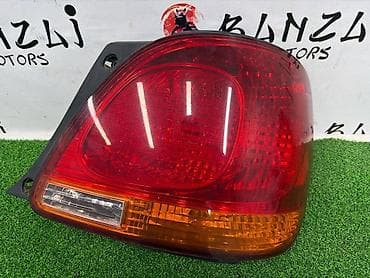 mini jack: Задний правый стоп-сигнал Toyota 2001 г., Б/у, Оригинал, Япония — 4