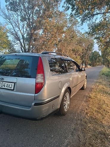 7 1: Ford Mondeo: 2002 г., 2 л, Механика, Бензин, Универсал — 4