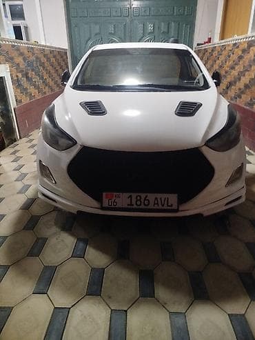 ай 10 хюндай: Hyundai Elantra: 2011 г., 1.6 л, Механика, Бензин, Седан — 4