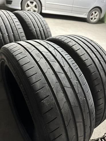 реальному: Комплект летних шин 225/45 R17 91W. Рисунки практически одинаковые — 2