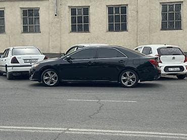 Toyota Camry: 2012 г., 2.5 л, Автомат, Бензин, Седан — 7