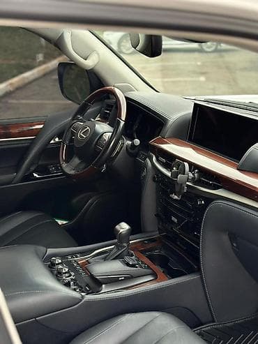 mini car: Lexus LX: 2021 г. — 8