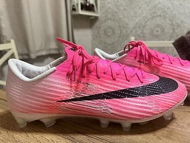 nike tech: Футбольные бутсы Nike Mercurial (серия с амортизацией Air Zoom) носили — 2