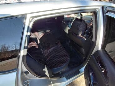 срочно продам авто в связи с переездом: Toyota Caldina: 2004 г., 2 л, Автомат, Бензиновая, Универсал — 4