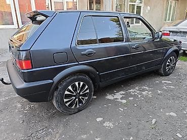 ферио: Volkswagen Golf: 1990 г., 1.8 л, Механика, Бензин, Хэтчбэк — 1