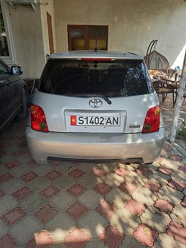 124 e500: Toyota Ist: 2003 г., 1.5 л, Автомат, Бензин — 3