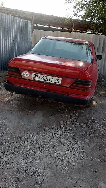 mazda 3: Mercedes-Benz 190: 2008 г., Механика, Седан — 7