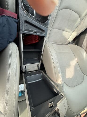 ford taurus: Hyundai Sonata: 2015 г., 2.4 л, Автомат, Бензин, Седан — 5