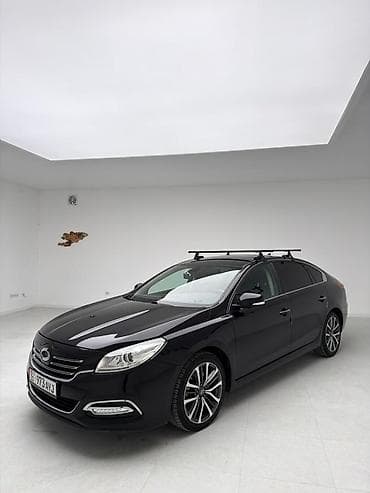 renault logan: Renault : 2019 г., 2 л, Автомат, Газ, Седан — 2