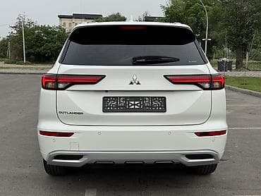 митсубиси аутлендер купить: Mitsubishi Outlander: 2024 г., 2.5 л, Автомат, Бензин, Кроссовер — 7