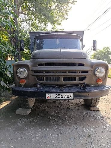 Унаа: Жүк ташуучу унаа, ZIL, Колдонулган — 1