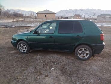 Volkswagen Golf: 1995 г., 1.8 л, Механика, Бензин, Седан — 4