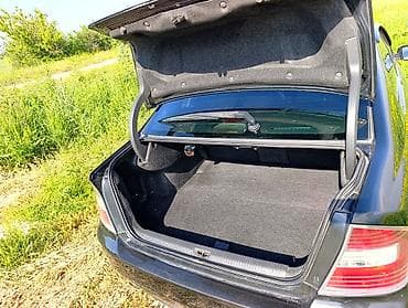 2 8: Subaru Legacy: 2006 г., 2 л, Автомат, Бензин, Седан — 7
