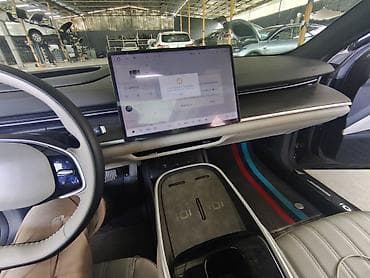 Changan : 2024 г., 0.1 л, Автомат, Электромобиль, Фастбек — 8