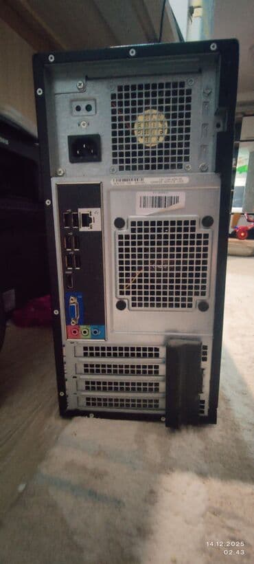 Смарт-часы: Компьютер, ядер - 4, ОЗУ 4 ГБ, Для несложных задач, Intel Core i5, Встроенная видеокарта, SSD — 4