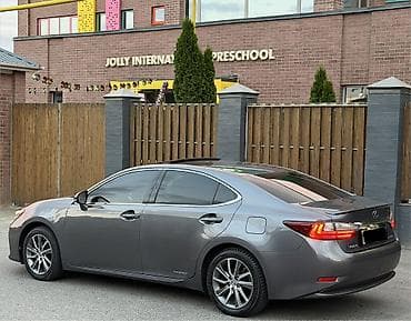 подставки под авто: Lexus ES: 2017 г., 2.5 л, Автомат, Гибрид, Седан — 5