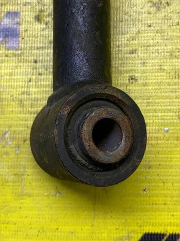 очень срочно нужно денег: Комплект рычагов Mazda Оригинал, Япония — 2