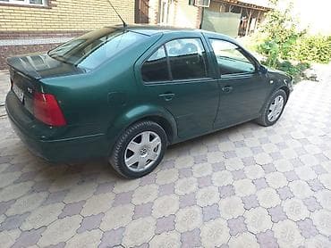 mini coper: Volkswagen Bora: 1998 г., 2.3 л, Механика, Бензин — 1