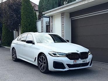 BMW 5 series: 2022 г., Гибрид, Седан — 2