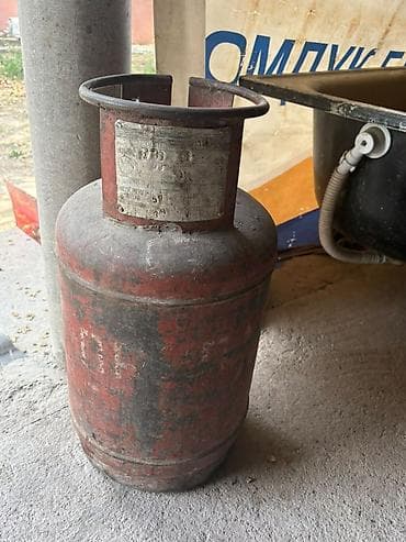 Газовый баллон стальной переносной. - Тип: баллон для сжиженного газа at lalafo.kg Газовый баллон стальной переносной. - Тип: баллон для сжиженного газа