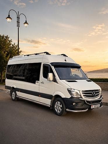 корпоратив: Mercedes‑Benz Sprinter — премиальный микроавтобус для комфортных — 1