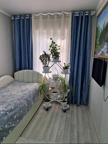 Полка, этажерка для цветов, Железо