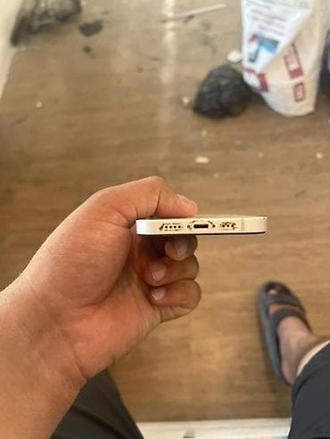 куплю айфон x: Смартфон Apple iPhone 14 256гб (белый корпус, две основные камеры в — 6