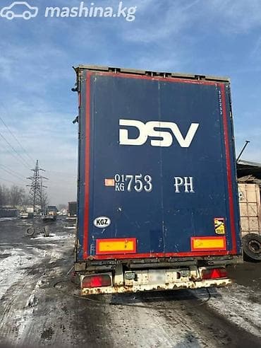 hd 72: Тягач, Volvo, 2012 г., Шторный — 3