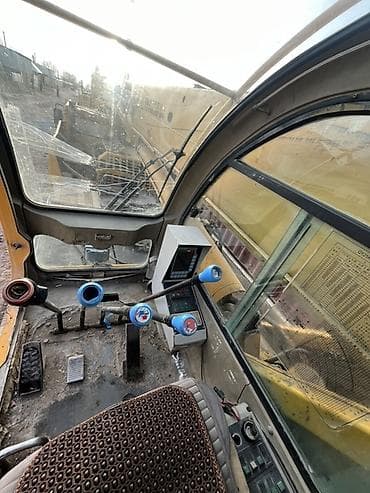 Строительная техника: Автокран, XCMG, 2011 г., от 30 м — 4