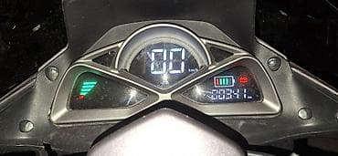 мотор на скутер: Скутер макси-класса с автозаводом, шлем в подарок - Кузов — 3