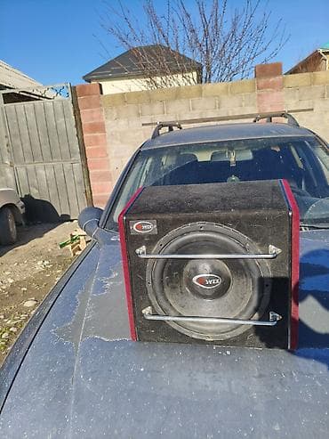 унаа тетиктери: Активный автомобильный сабвуфер Урал (бренд на динамике «Урал»/«У»), в — 3