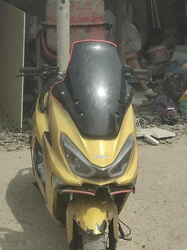 gilera runner: В ПРОДАЖЕ МАКСИ СКУТЕР В ЗОЛОТИСТОМ ЦВЕТЕ АВТОЗАВОД СИГНАЛИЗАЦИЯ ВСЕ — 3