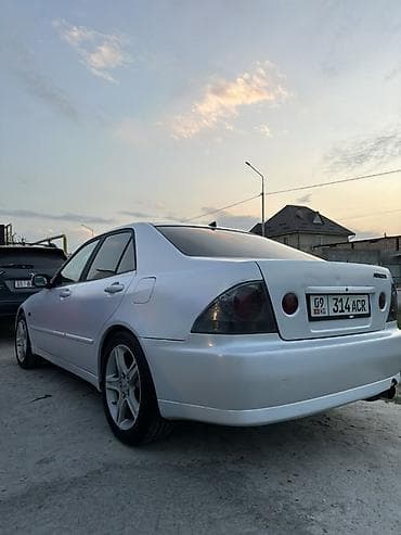 Toyota: Toyota Altezza: 2001 г., 2 л, Автомат, Бензин, Седан — 4