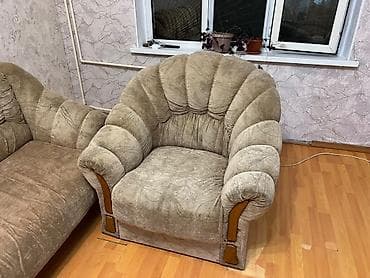 Гостиный гарнитур + шкафы - Мягкий уголок из велюровой обивки в