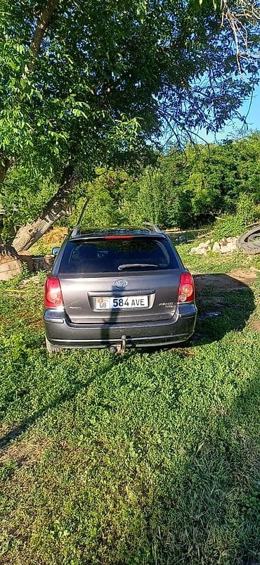 Toyota Avensis: 2008 г., Механика, Дизель, Универсал at lalafo.kg Toyota Avensis: 2008 г., Механика, Дизель, Универсал