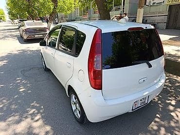 Mitsubishi Colt: 2004 г., 1.5 л, Вариатор, Бензин, Хэтчбэк — 9