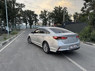 byd e7: Hyundai Sonata: 2019 г., 2 л, Автомат, Газ, Седан — 4