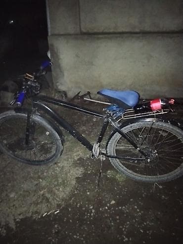 Велосипед 4500сом состояние идеал просто срочно деньги нужны