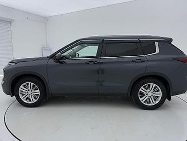 Продажа авто: Mitsubishi Outlander: 2024 г., 2.5 л, Автомат, Бензин, Кроссовер — 3