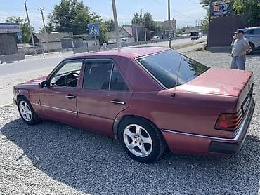 мерседес браус: Mercedes-Benz 220: 1992 г., 2 л, Механика, Бензин — 4