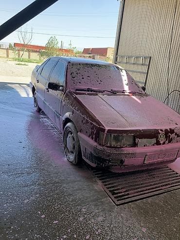 бампер поло седан: Volkswagen Passat: 1990 г., 1.8 л, Механика, Газ, Седан — 8