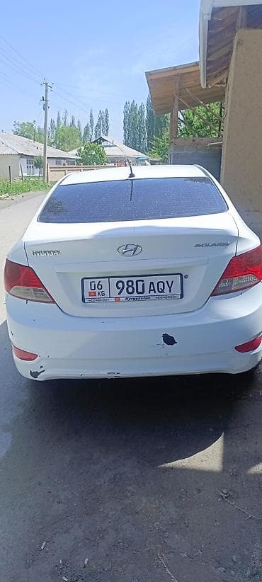 Продажа авто: Hyundai Solaris: 2011 г., Седан — 1