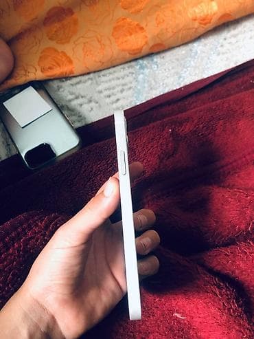 IPhone 12, Б/у, 128 ГБ, Белый, 79 % — 1