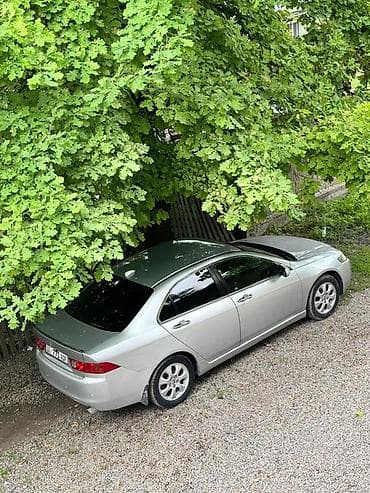 Honda Accord: 2004 г., Седан — 1